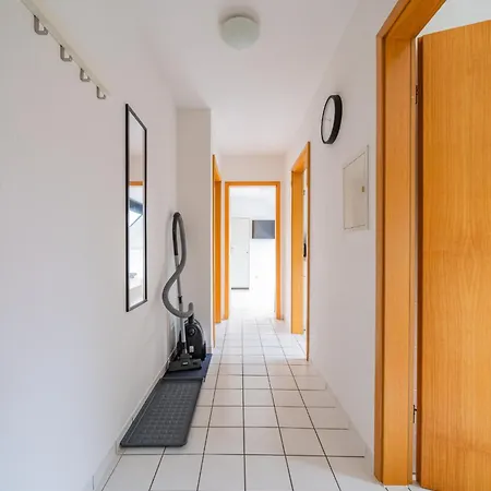 Bege Smallgroupstay Apartment Bonen